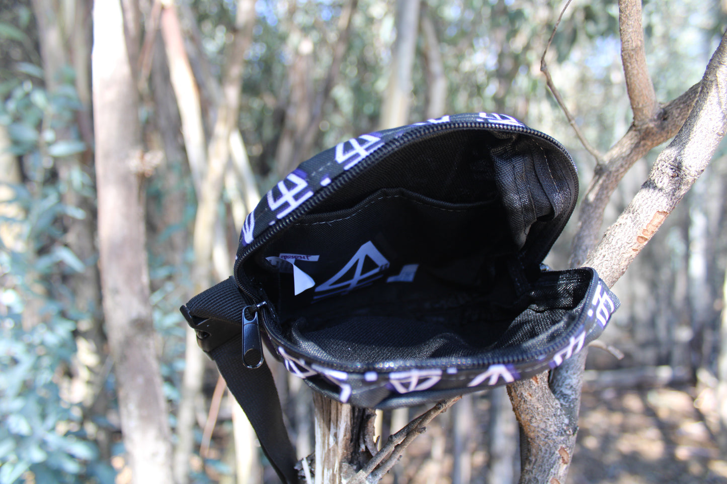 Mae Mae X Sehent Body Bag Black