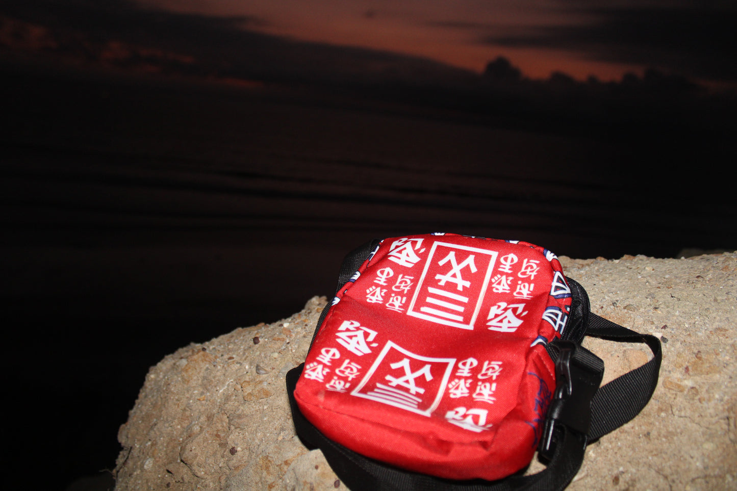 Mae Mae X Sehent Body Bag Red